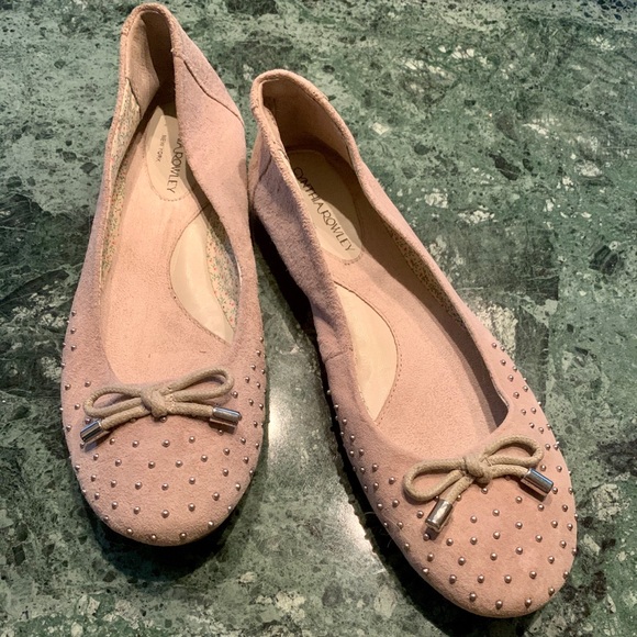 Like new Cynthia Rowley grey suede ballet flats - Picture 1 of 4